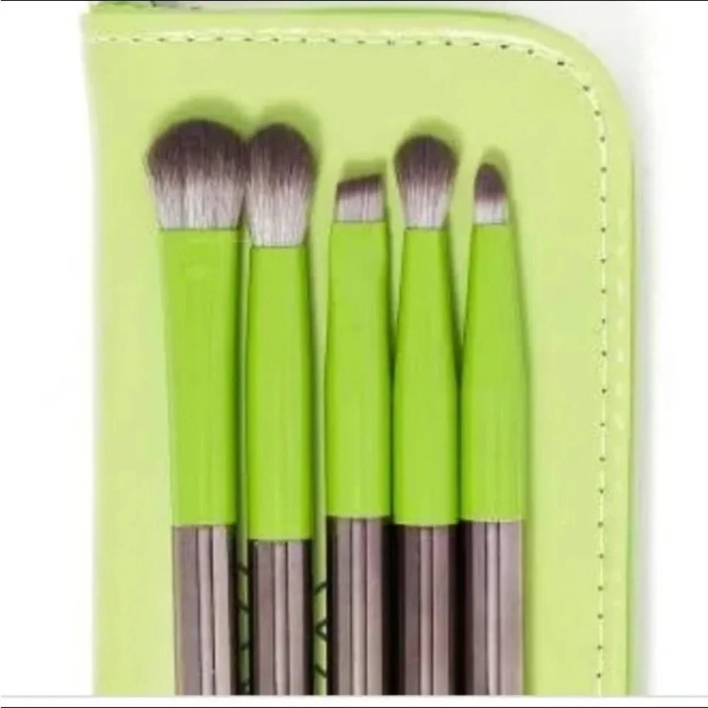 Revolution Makeup Matrix Brush Set
